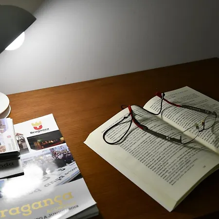 Apimonte House B Tatil Evi Bragança