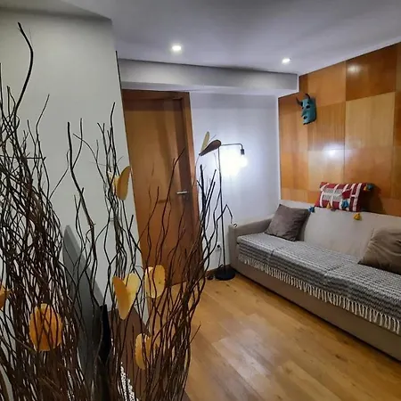 Apimonte House B Feriehus Bragança