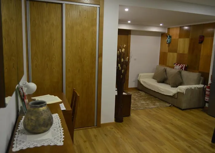 Apimonte House B * Bragança