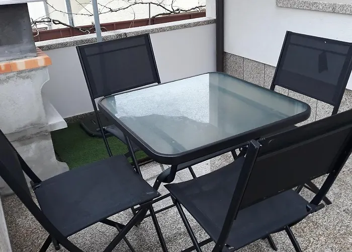 Apimonte House B Tatil Evi *